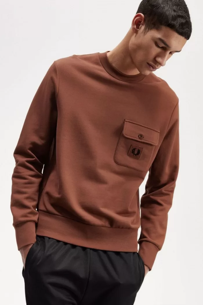 Fred Perry Badge Detail Crew Neck Men’s Sweatshirts Whisky Brown | PQJYU7625