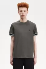 Fred Perry Bold Tipped Piqué Men’s T-Shirt Field Green | XJECG7934