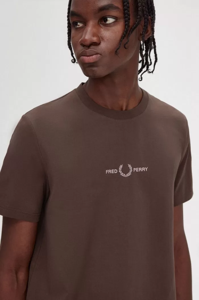 Fred Perry Embroidered Men’s T-Shirt Burnt Tobacco | UOANI1842