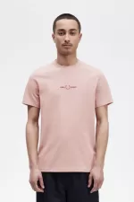 Fred Perry Embroidered Men’s T-Shirt Dusty Rose Pink | JVMKX3597