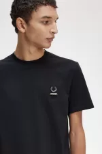 Fred Perry Enamel Pin Men’s T-Shirt Black | DMGLR8754