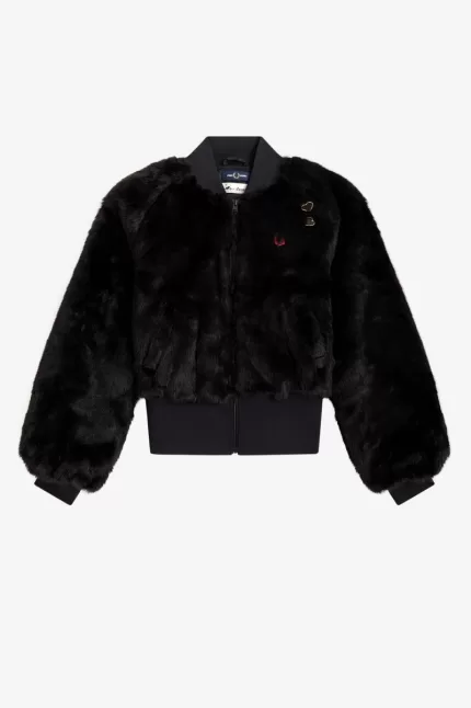 Fred Perry Heart Detail Faux Fur Women’s Jackets Black | MWHVA1357