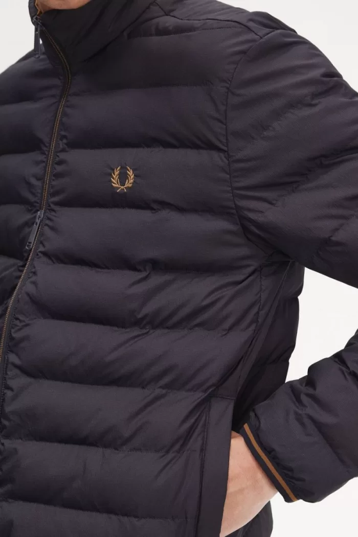 Fred Perry Insulated Men’s Jackets Navy | OFQCL0984