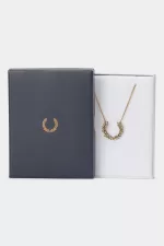 Fred Perry Laurel Wreath Necklace Women’s Jewellery Gold | ETUHF3520