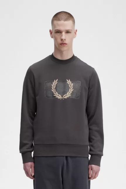 Fred Perry Layered Graphic Men’s Sweatshirts Gunmetal | LCHTO8260