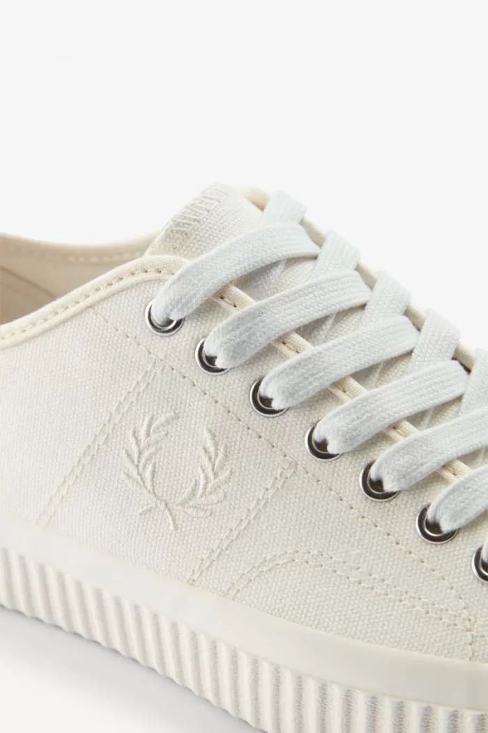 Fred Perry Low Hughes Men’s Plimsolls Ivory Light Beige | WUKOH7201