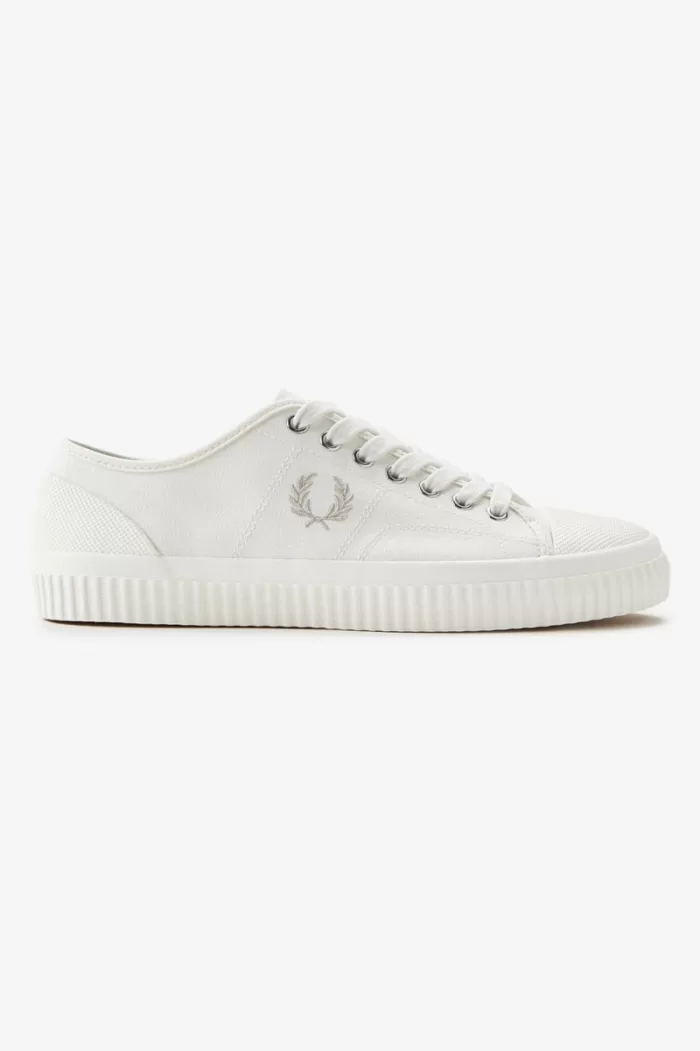 Fred Perry Low Hughes Women’s Plimsolls Light Beige Oatmeal | IAOWL5973