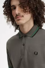 Fred Perry M12 Men’s Shirt Field Green Green Black | LUPOX6308