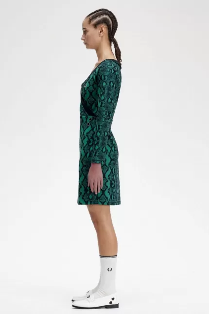 Fred Perry Off-the-Shoulder Snakeprint Women’s Dress Deep Mint | AYWTF5709