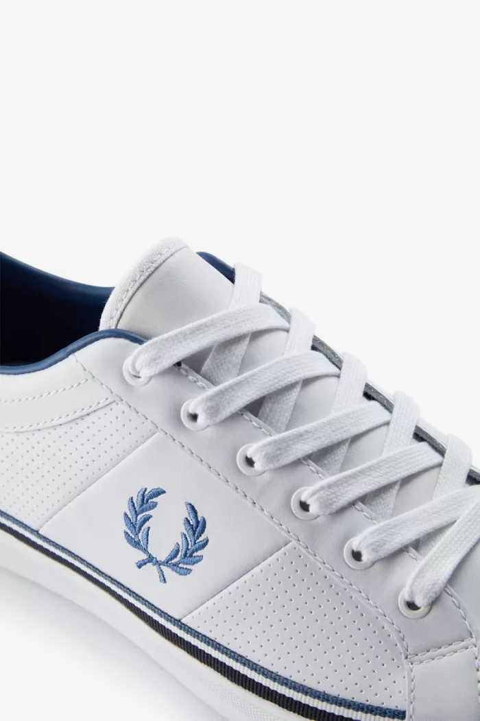 Fred Perry Perforated Baseline Men’s Tennis Shoes White Midnght Blue | MOJYW4298