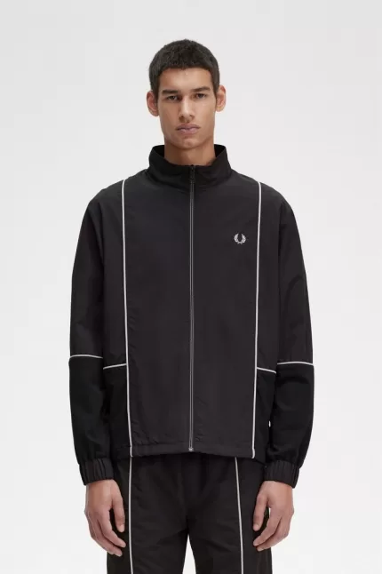 Fred Perry Piped Shell Men’s Jackets Black | CBQUV6194