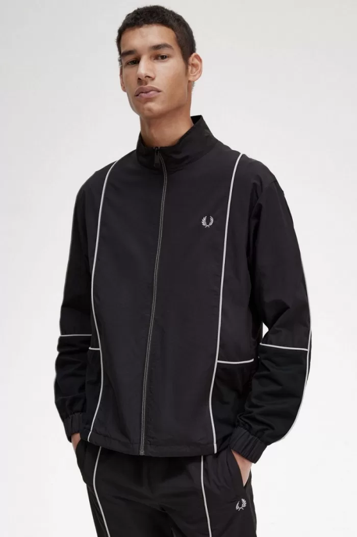 Fred Perry Piped Shell Men’s Jackets Black | CBQUV6194