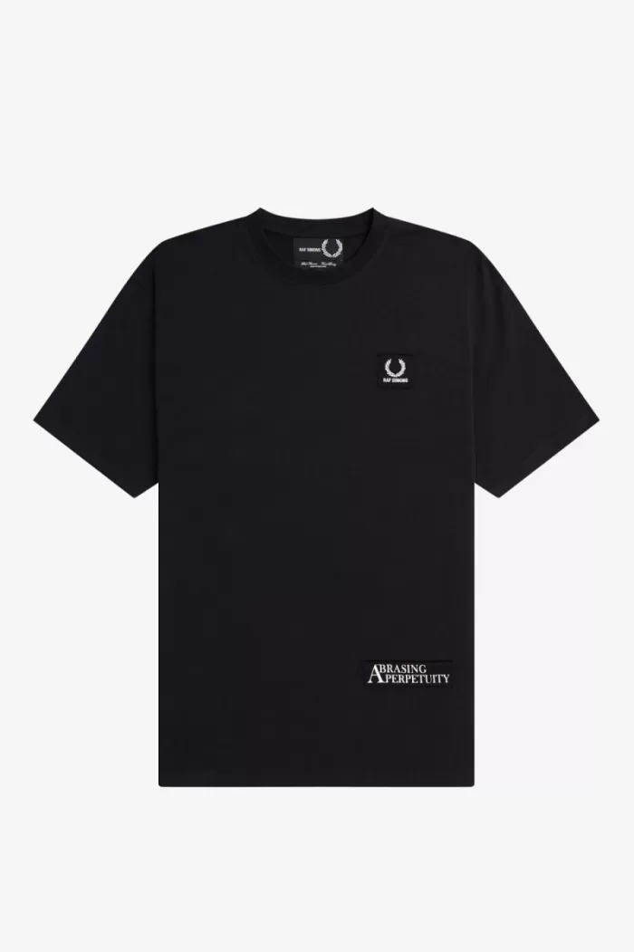 Fred Perry Printed Patch Relaxed Men’s T-Shirt Black | CATGI2937