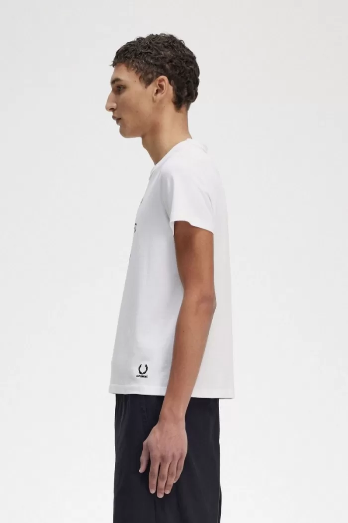 Fred Perry Printed Slim-Fit Men’s T-Shirt White | KSQRT4107