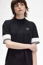 Fred Perry Tipped Cuff Piqué Women’s T-Shirt Black | XCUPW4625