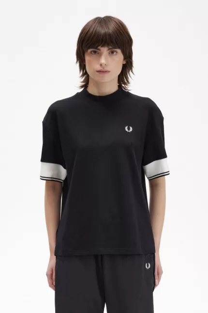 Fred Perry Tipped Cuff Piqué Women’s T-Shirt Black | XCUPW4625