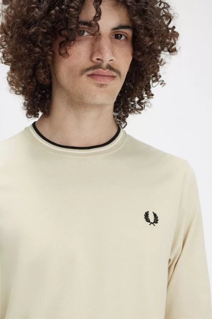 Fred Perry Twin Tipped Men’s T-Shirt Oatmeal Beige Black | JIPCX7904